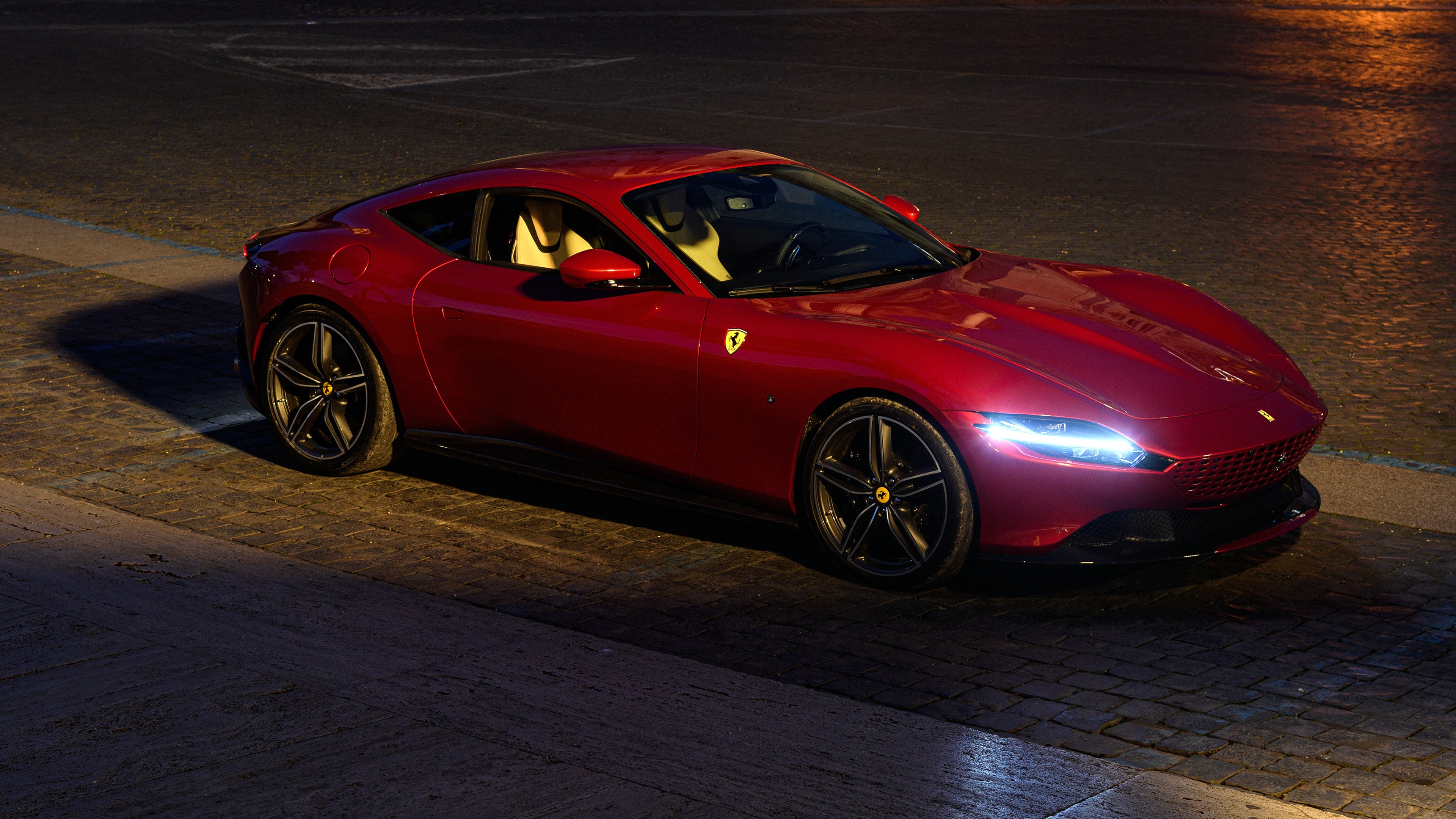 “滑轮新星崛起！成都滑轮中心见证新生力量”