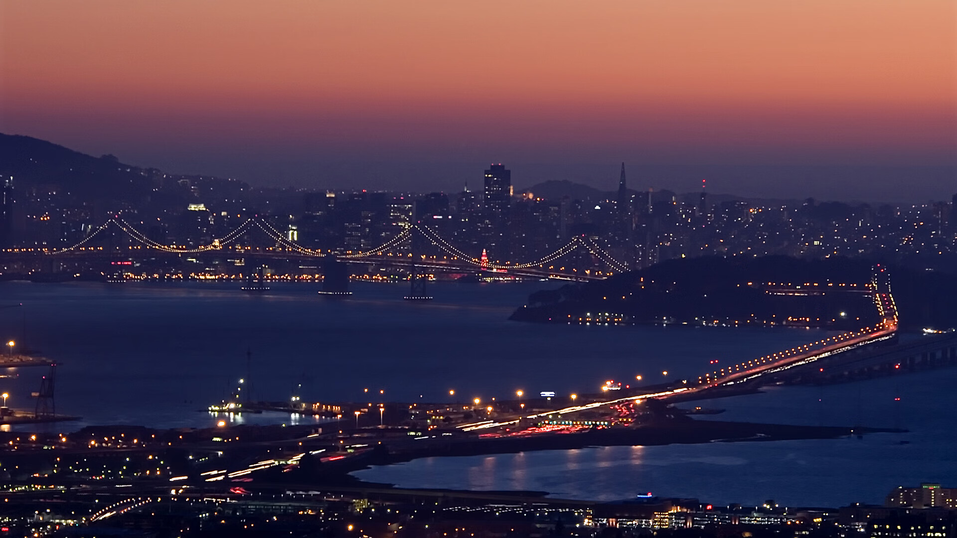 开云kaiyun-霍特·巴雷特：作为全黑队的全能中场，他的快速决策和精确控制帮助球队夺得多场胜利